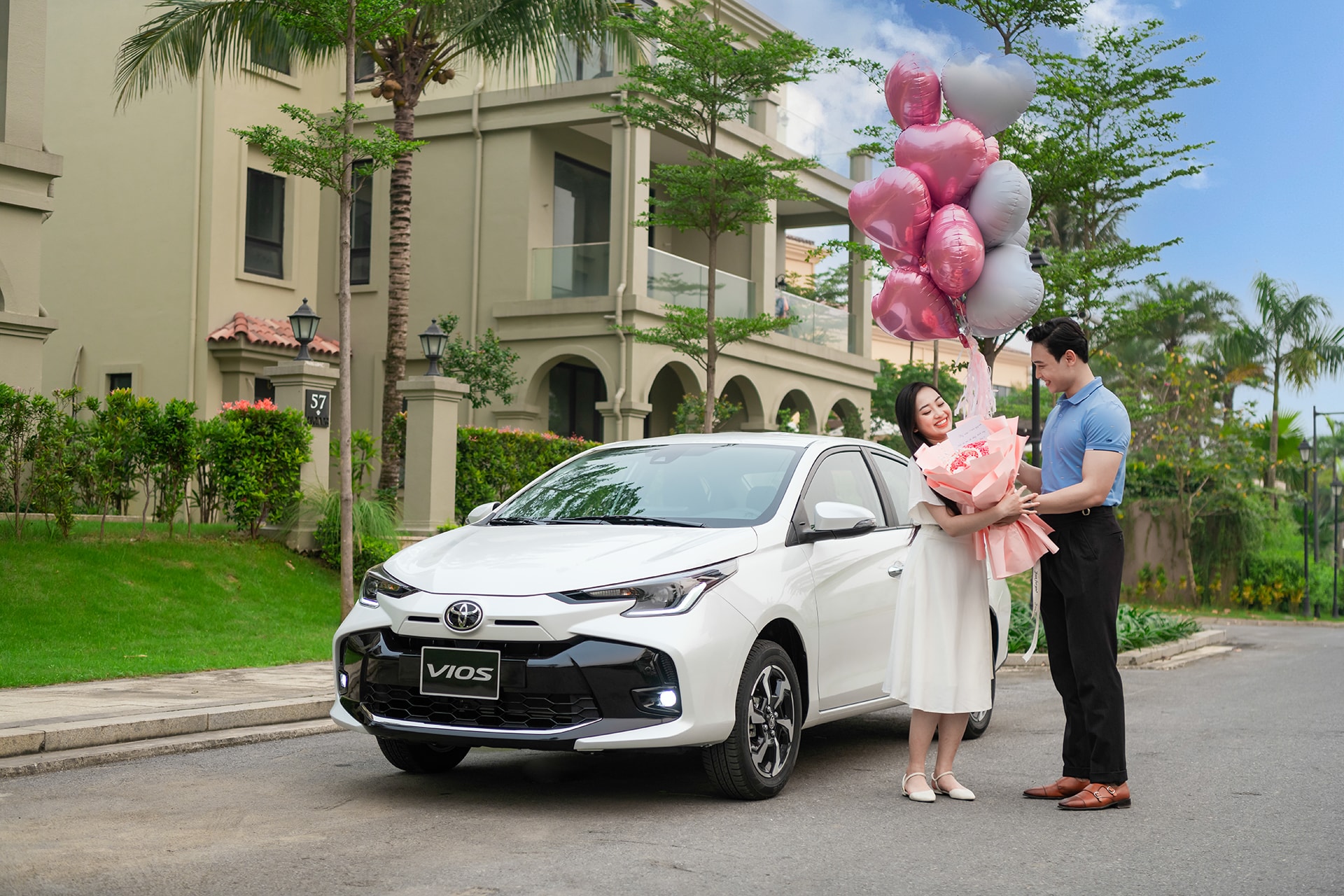 Toyota Vios được giảm giá sâu dù vẫn đang dẫn đầu phân khúc về doanh số - Ảnh: TMV