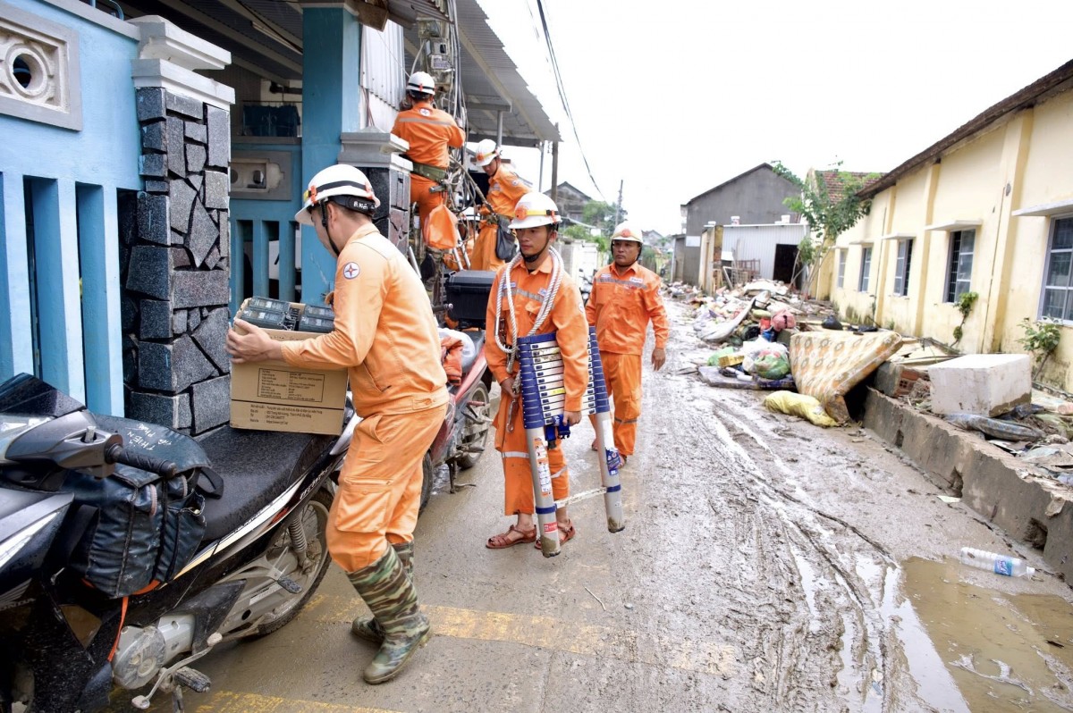 Tập đoàn Điện lực Việt Nam triển khai Tháng tri ân khách hàng năm 2025 Tập đoàn Điện lực Việt Nam triển khai Tháng tri ân khách hàng năm 2025