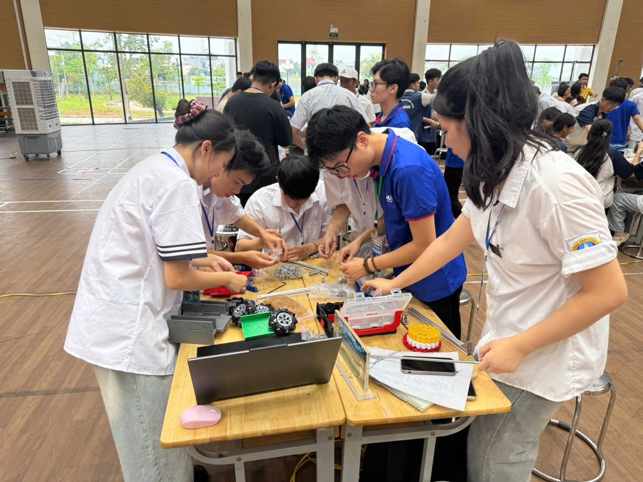 Phòng STEM từ Petrovietnam: Cú hích đổi mới giáo dục cho những ngôi trường vùng khó khăn