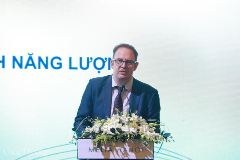 Ông John Robert Cotton, Phó Giám đốc ETP/UNOPS. Ảnh: Thanh Tuấn