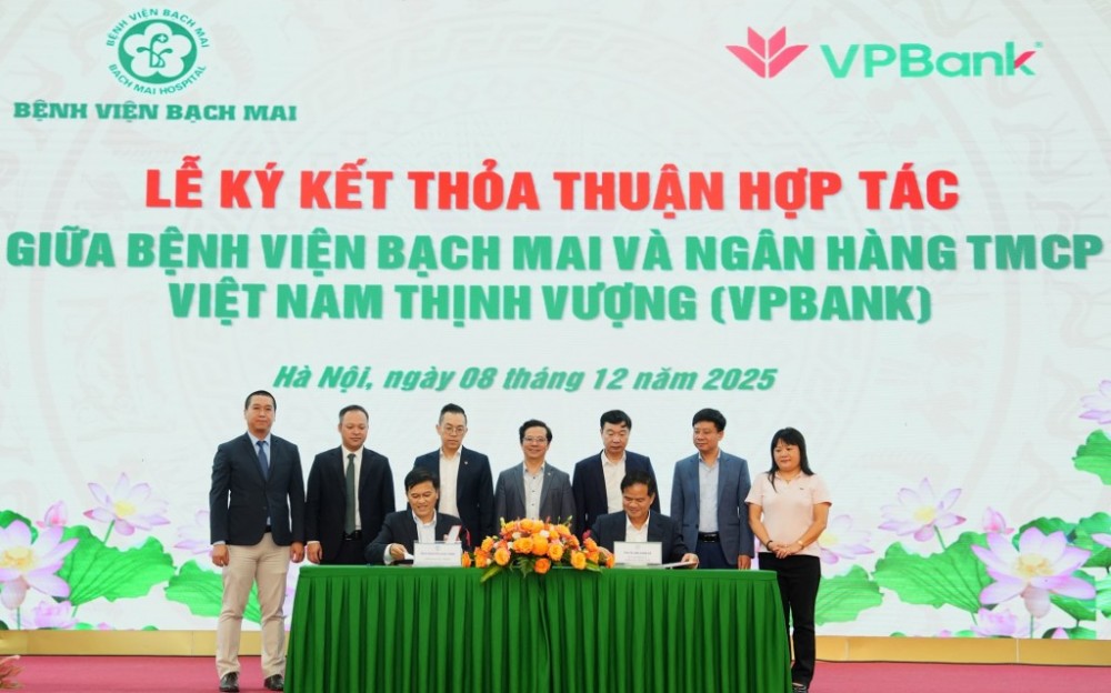 VPBank tài trợ 40 tỷ đồng cho Bệnh viện Bạch Mai