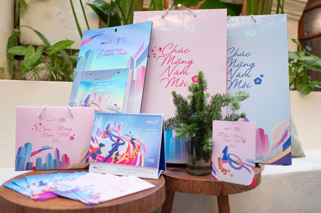 Bộ lịch MB Life năm 2026: Hành trình sống trọn đam mê