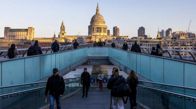 Nền kinh tế Vương quốc Anh đứng trước nguy cơ lạm phát