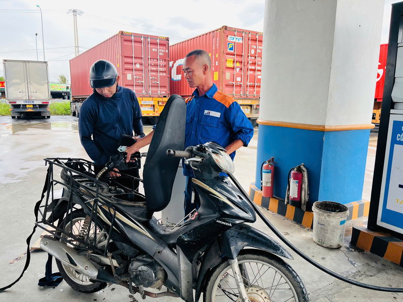 Giá xăng dầu trong nước hôm nay ngày 30/12/2025. Ảnh: Đ.T.