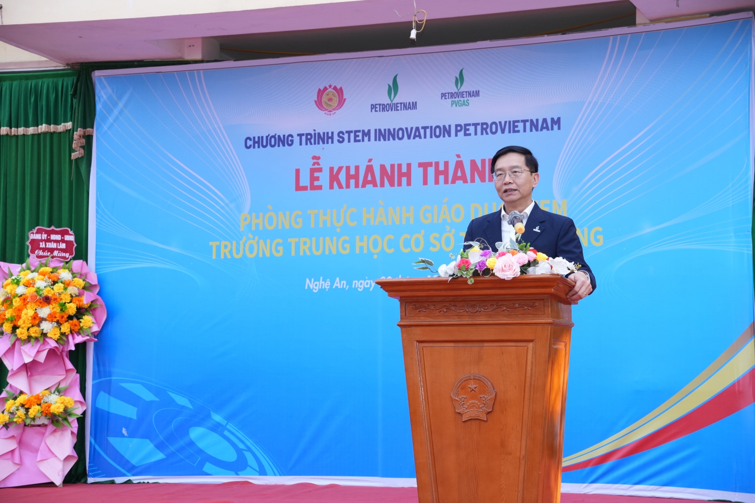 STEM Innovation Petrovietnam: Khơi dậy truyền thống hiếu học từ quê hương cách mạng STEM Innovation Petrovietnam: Khơi dậy truyền thống hiếu học từ quê hương cách mạng
