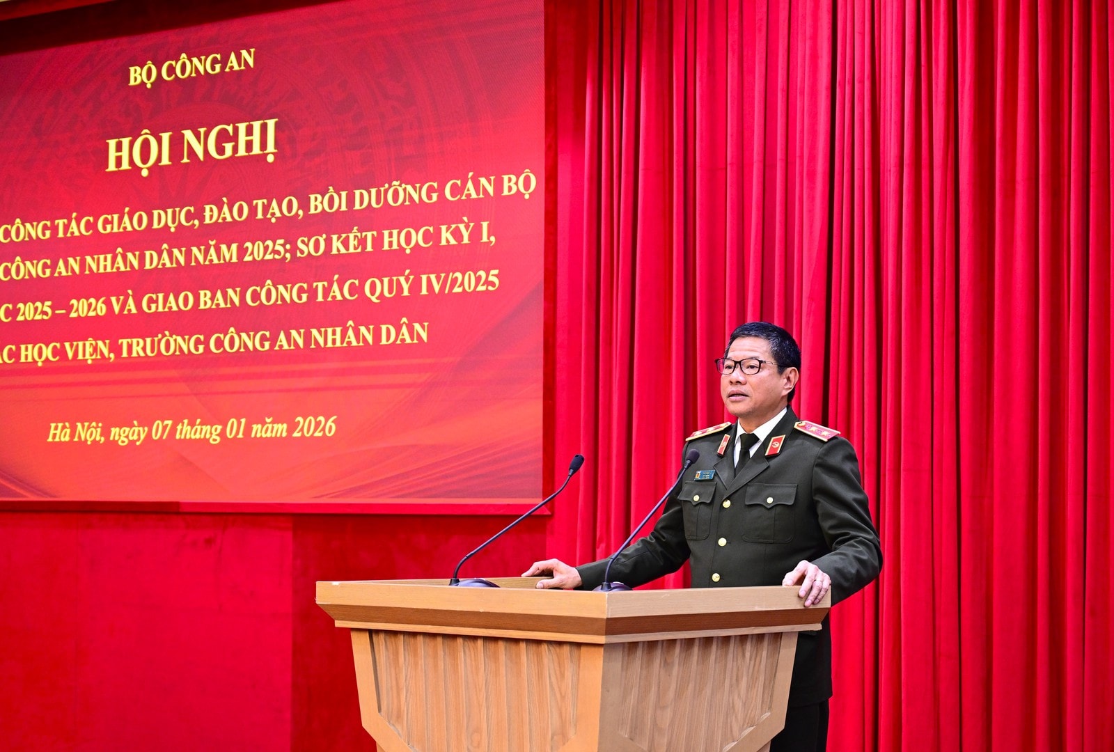 Trung tướng Trần Minh Lệ phát biểu khai mạc Hội nghị