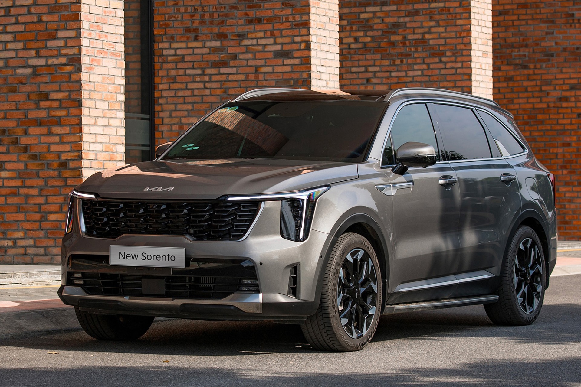 Mẫu xe gầm cao 7 chỗ ngồi Kia Sorento - Ảnh: Thaco Auto