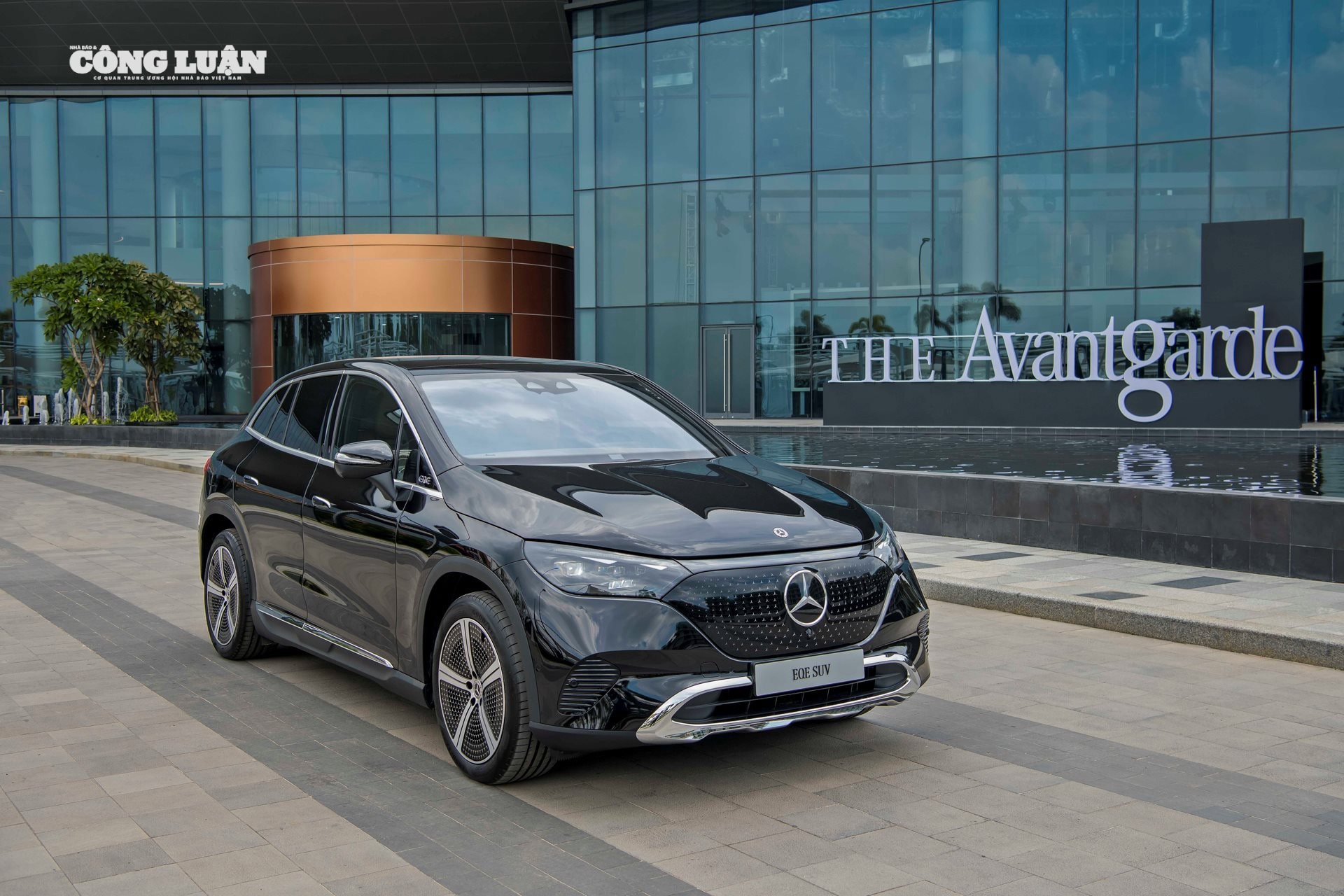 Mẫu SUV thuần điện hạng sang Mercedes-Benz EQE 500 4Matic.