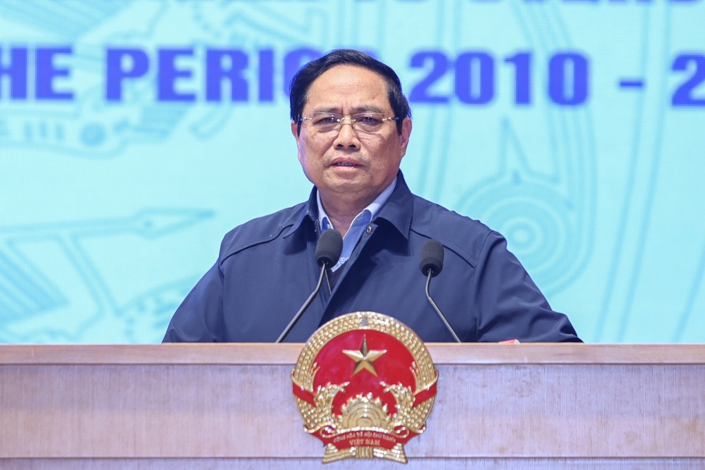 Thủ tướng yêu cầu tiếp tục xác định công tác khắc phục hậu quả bom mìn sau chiến tranh là nhiệm vụ nhân đạo, nhân văn sâu sắc, quan trọng và cấp bách - Ảnh: VGP/Nhật Bắc