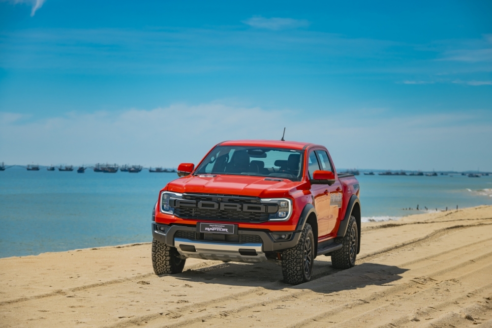 Ford Việt Nam đạt doanh số kỷ lục 50.450 xe trong năm 2025 Ford Việt Nam đạt doanh số kỷ lục 50.450 xe trong năm 2025