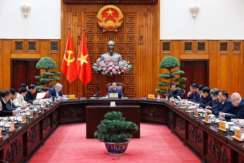 Thủ tướng Chính phủ Phạm Minh Chính chủ trì cuộc họp. Ảnh: VGP/Nhật Bắc