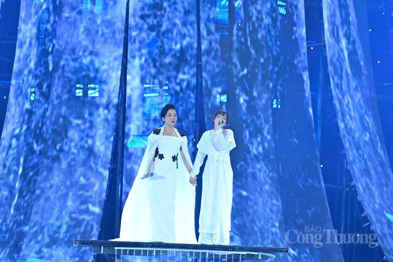 Thủ tướng: Hội chợ Mùa Xuân là ‘bước chạy đà’ hứa hẹn làm bùng nổ thị trường tiêu dùng trong nước - 5