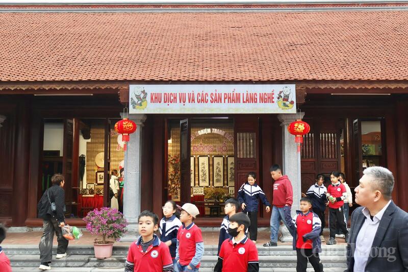 Dòng người nô nức về làng tranh Đông Hồ tìm hương vị Tết xưa - 3