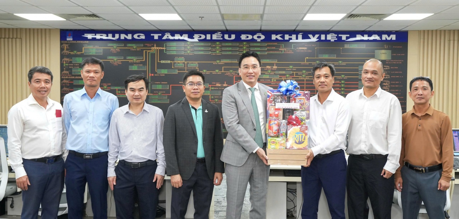 Ban lãnh đạo PV GAS thăm và chúc Tết Trung tâm Điều độ khí Ban lãnh đạo PV GAS thăm và chúc Tết Trung tâm Điều độ khí