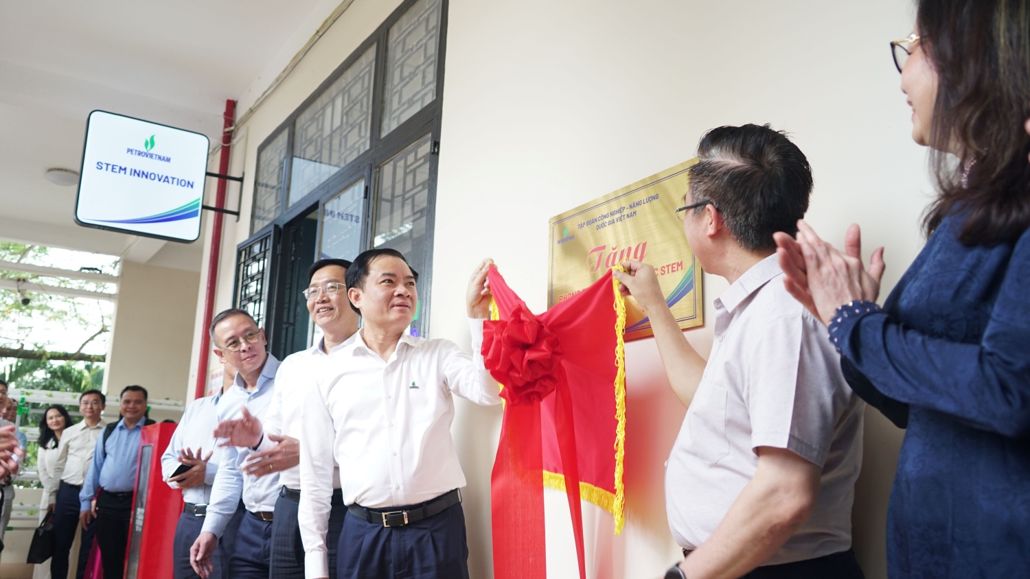 Petrovietnam đồng hành cùng TP Hồ Chí Minh trong đổi mới giáo dục Petrovietnam đồng hành đổi mới giáo dục tại TP Hồ Chí Minh