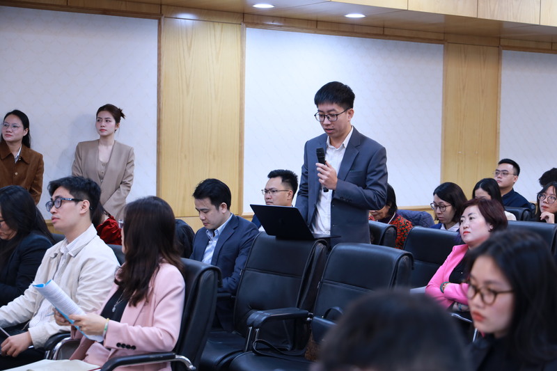 Các đại biểu góp ý tại hội thảo lấy ý kiến đối với dự án Luật sửa đổi, bổ sung một số điều của Luật Thương mại, Luật Cạnh tranh, Luật Quản lý ngoại thương, Luật Bảo vệ quyền lợi người tiêu dùng, ngày 06/3/2026. Ảnh: Đồng Cường