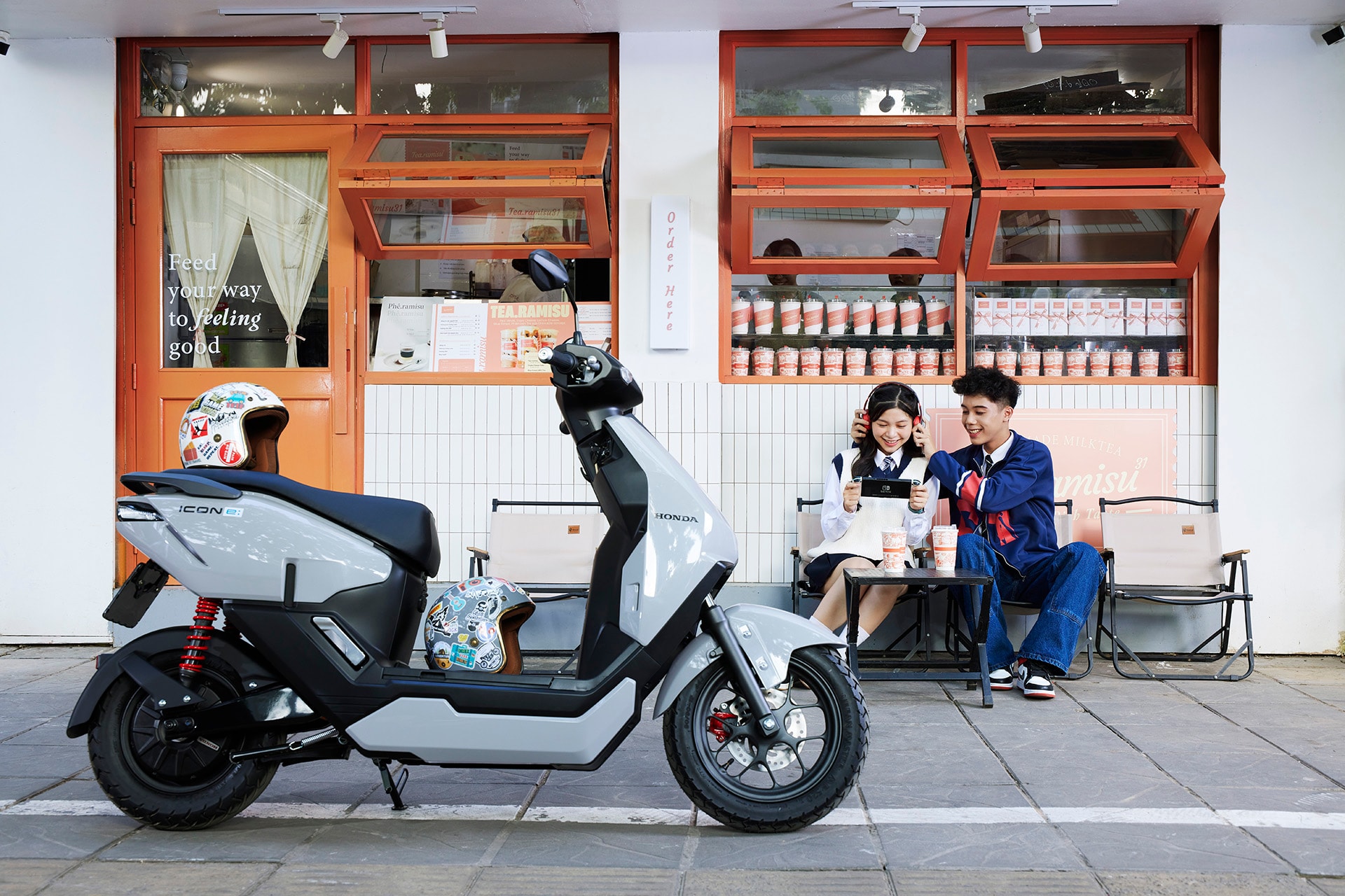 Mẫu xe máy điện Honda ICON e: phù hợp với nhóm khách hàng học sinh, sinh viên - Ảnh: HVN