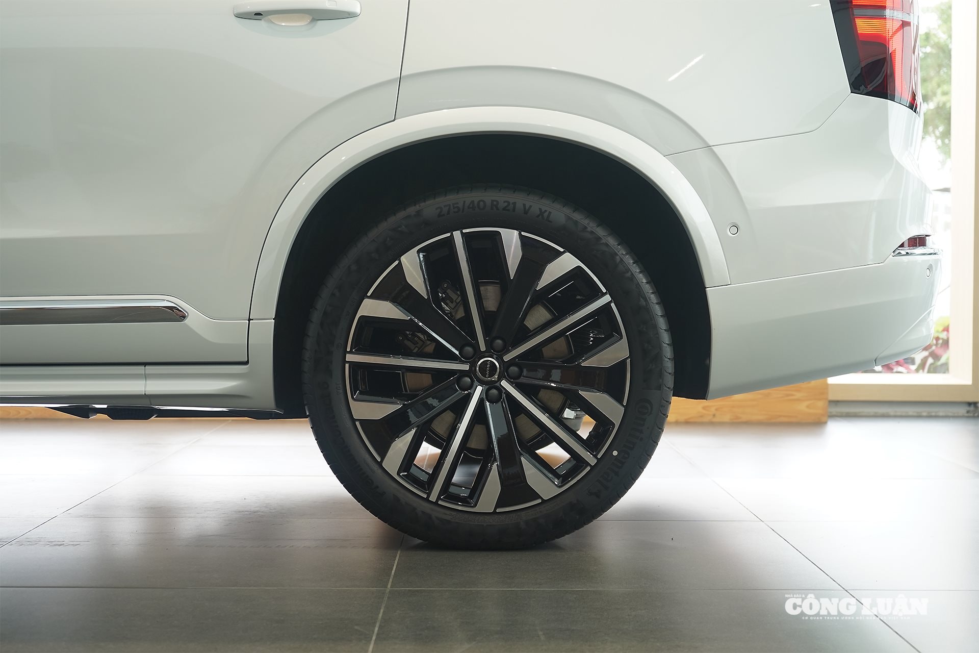 Volvo XC90 B5 2026 - 9