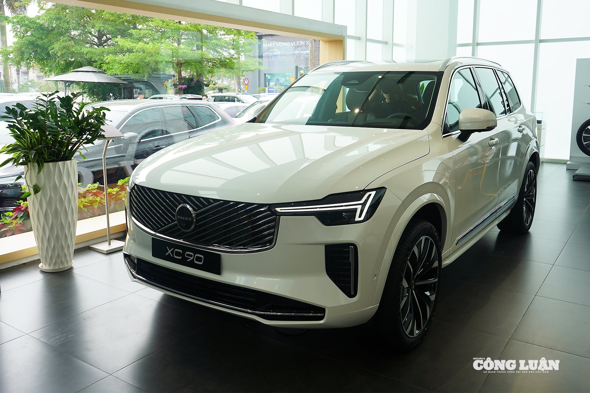 Volvo XC90 B5 2026 - 1