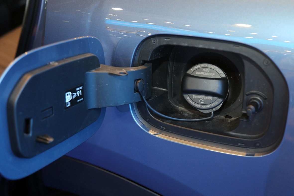 Geely EX5 EM-i 2026 - 16