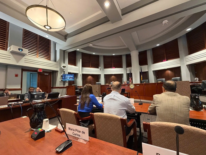 Cùng với Việt Nam, phiên điều trần cũng có sự tham dự của đại diện chính phủ của Ấn Độ, Trung Quốc, Tây Ban Nha, Hàn Quốc và EU.