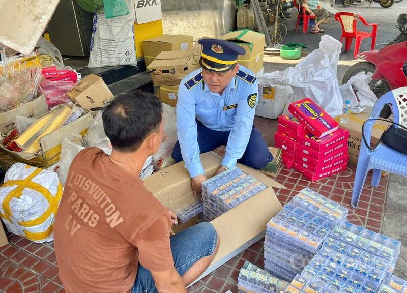 Việc kiện toàn Ban Chỉ đạo 389 tỉnh nhằm nâng cao hiệu quả quản lý nhà nước trong đấu tranh chống buôn lậu, gian lận thương mại và hàng giả.