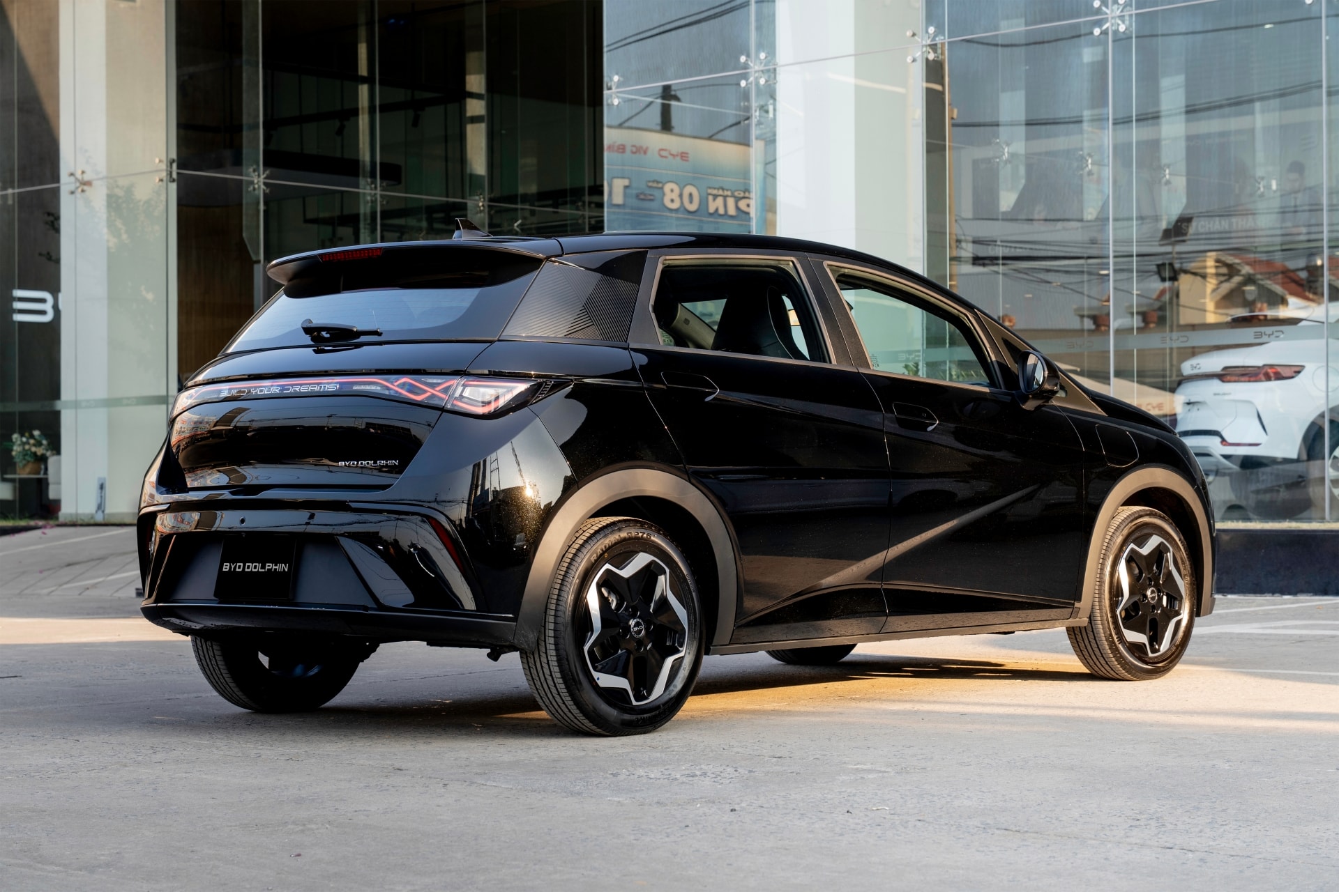 Kích thước Dolphin 2026 mở rộng hơn đáng kể so với phiên bản trước - Ảnh: BYD
