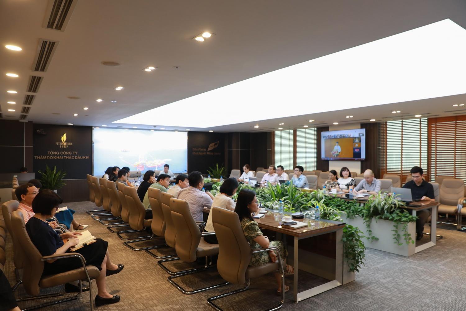 Đẩy mạnh công tác kiểm tra, giám sát, xây dựng Đảng bộ Petrovietnam trong sạch, vững mạnh