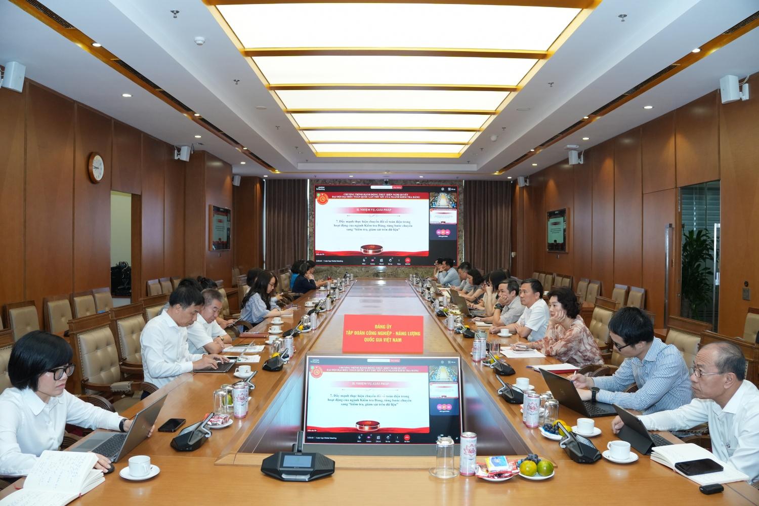 Đẩy mạnh công tác kiểm tra, giám sát, xây dựng Đảng bộ Petrovietnam trong sạch, vững mạnh