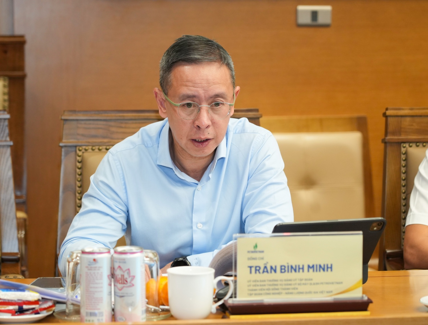 Tăng cường vai trò lãnh đạo của Đảng, giữ vững tăng trưởng trong bối cảnh thách thức