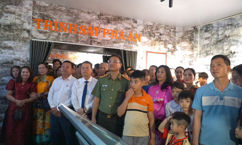 Thượng tướng Phạm Thế Tùng, Thứ trưởng Bộ Công an đánh trống khai mạc chuỗi hoạt động