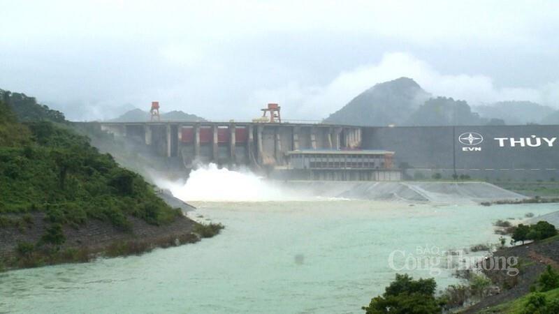 Ngày 17/4/2026, Bộ Công Thương đã ban hành Văn bản số 2714/BCT-ATMT gửi lấy ý kiến rộng rãi đối với Hồ sơ dự thảo Thông tư về quản lý an toàn đập, hồ chứa thủy điện.