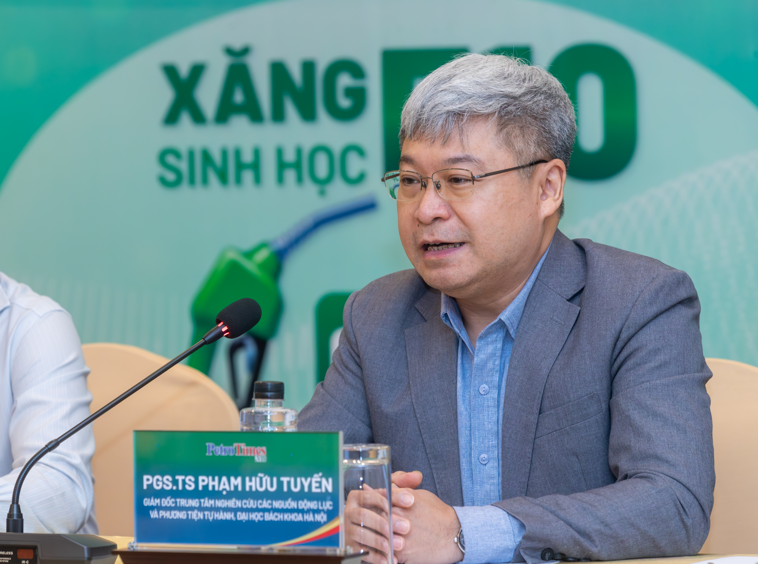 Thực hư chuyện dùng xăng E10 gây