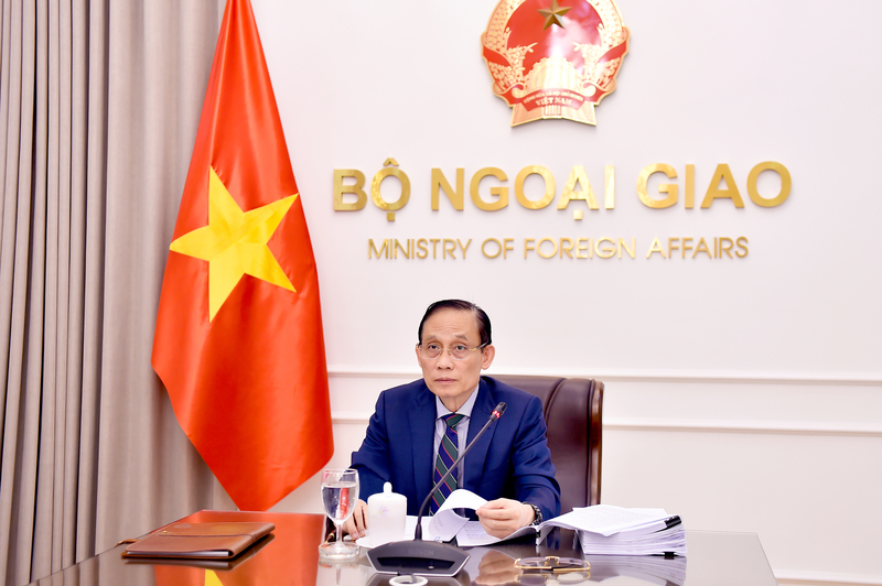 Bộ trưởng Bộ Ngoại giao Lê Hoài Trung tại buổi điện đàm. Ảnh: Bộ Ngoại giao