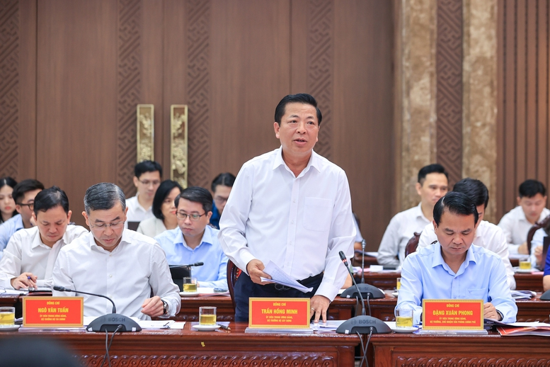 Thủ tướng: Hà Nội sẽ được ưu tiên nguồn lực, cơ chế nhưng phải cam kết tăng chất lượng đầu tư và đóng góp cho cả nước - 11