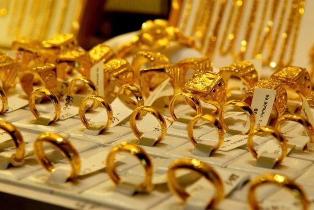 Đề xuất mới về quản lý chất lượng vàng, người mua hưởng lợi- Ảnh 1. Đề xuất mới về quản lý chất lượng vàng, người mua hưởng lợi- Ảnh 1.