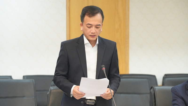 Ông Trịnh Quốc Vũ - Phó Cục trưởng Cục Điện lực phát biểu tại lễ ký kết.