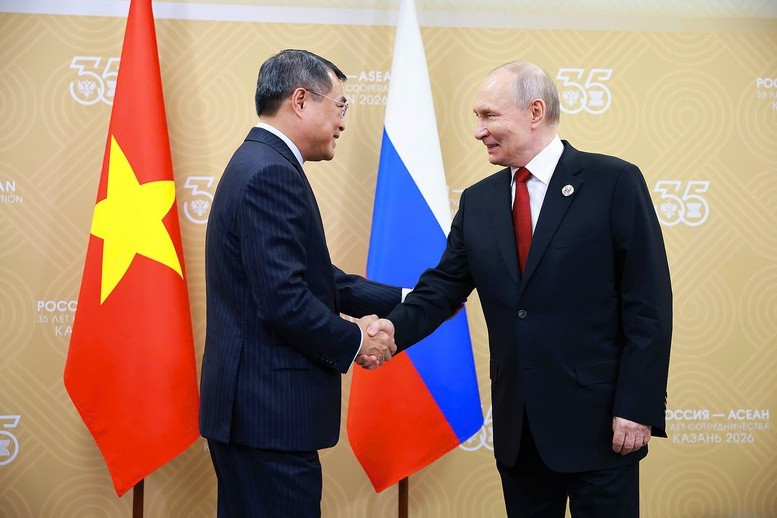 Thủ tướng Chính phủ Lê Minh Hưng hội kiến Tổng thống Nga Vladimir Putin - Ảnh: VGP Thủ tướng Chính phủ Lê Minh Hưng hội kiến Tổng thống Nga Vladimir Putin - Ảnh: VGP