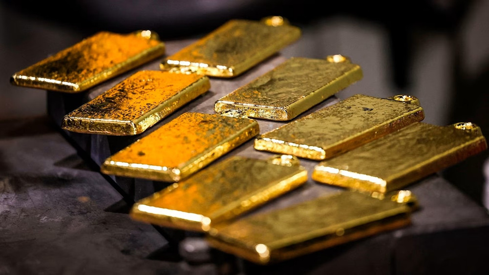 Dòng chảy vàng bất hợp pháp đã vượt 120 tỷ USD mỗi năm, làm gia tăng nguy cơ xung đột, rửa tiền và tài trợ cho các mạng lưới tội phạm xuyên quốc gia. Ảnh: FT. ftcms-5a8196b6-1393-4e11-8de0-9c1b59fd5776.jpg