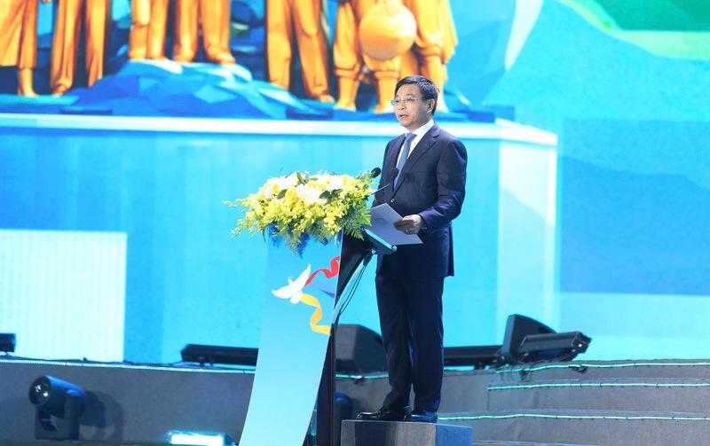 Phó Thủ tướng Chính phủ Nguyễn Văn Thắng phát biểu tại chương trình. Ảnh: Như Nguyễn