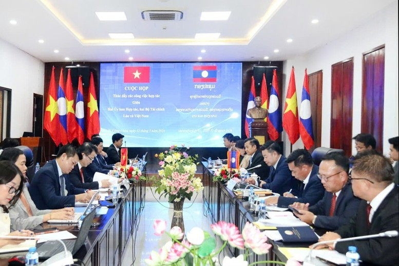 Quang cảnh phiên họp hai Ủy ban Hợp tác Việt Nam - Lào ngày 12/5/2026, tại Thủ đô Viêng Chăn (Lào). Ảnh: Nguyễn Thành. Quang cảnh phiên họp hai Ủy ban Hợp tác Việt Nam - Lào ngày 12/5/2026, tại Thủ đô Viêng Chăn (Lào). Ảnh: Nguyễn Thành.