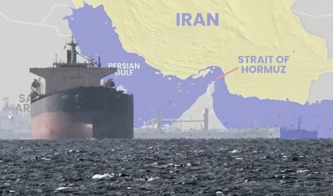 Iran và Oman nhất trí về tuyến đường vận chuyển qua eo biển Hormuz. Ảnh minh họa: TOI iran-hormuz.jpg