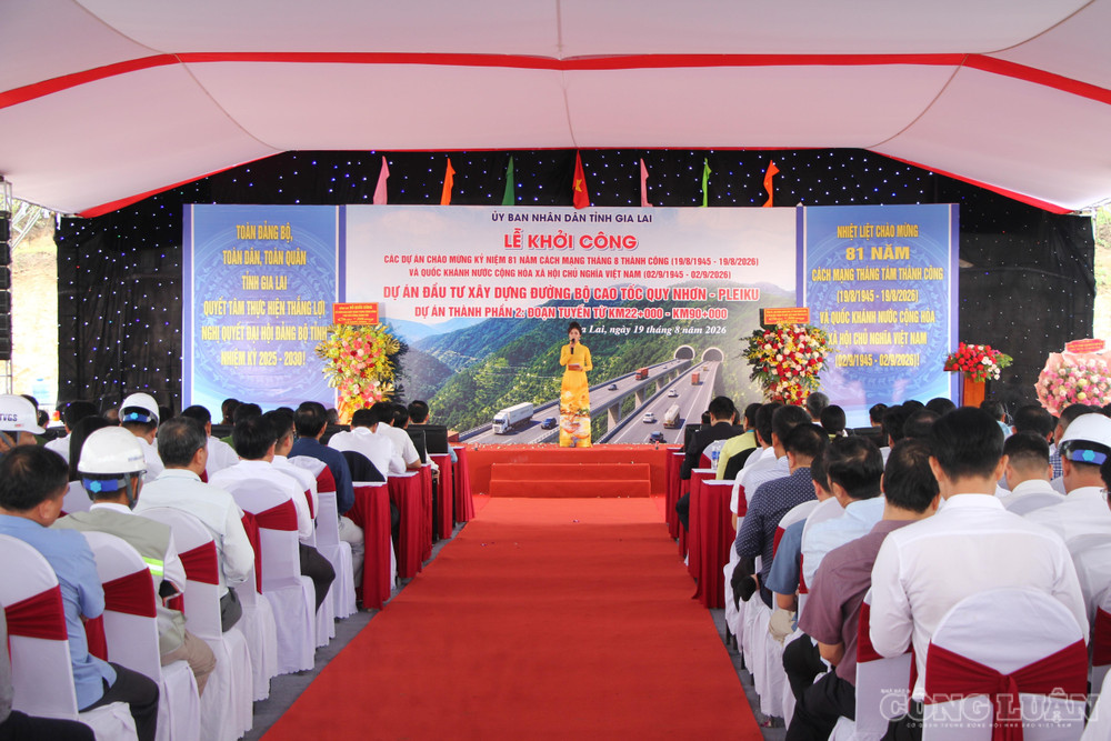Lễ khởi công Dự án thành phần 2, đoạn từ Km22+000 đến Km90+000, thuộc Dự án đầu tư xây dựng đường bộ cao tốc Quy Nhơn - Pleiku clo_br_1787111948496-7020462797444541469-7020462797444541469-690b90d390e40dc246ba968223051bcd.jpg