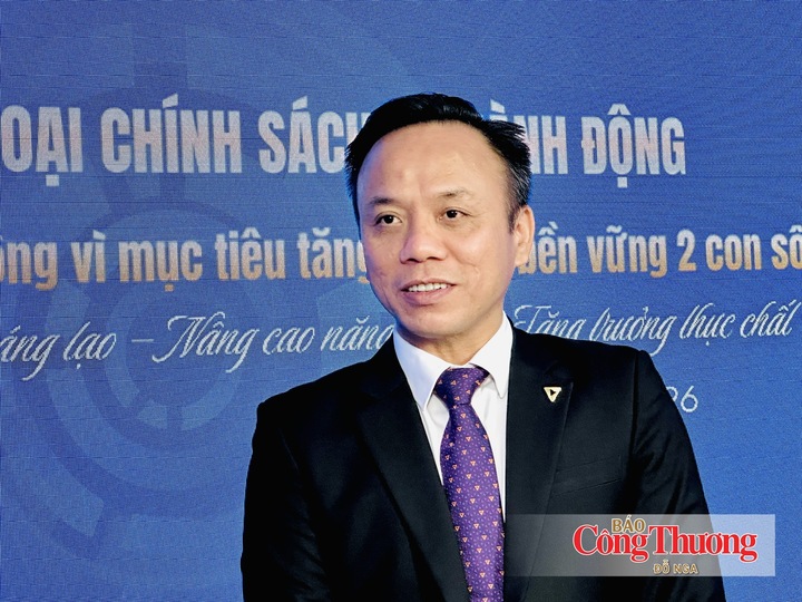 Ông Nguyễn Minh Hạnh - Tổng Giám đốc Công ty cổ phần Quản lý Quỹ Việt Cát