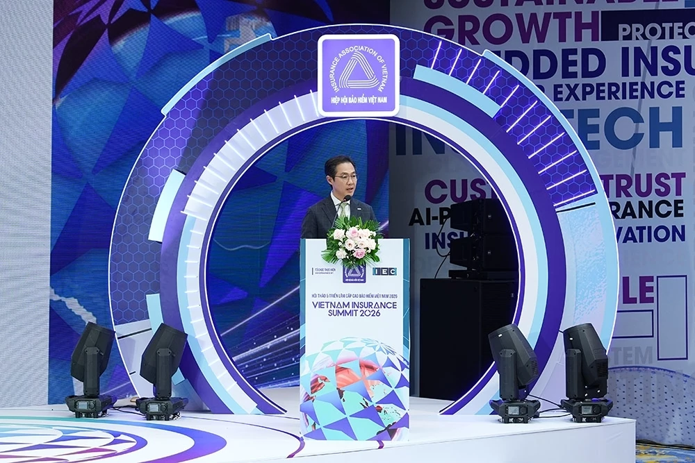 Chubb tạo điểm hẹn đối thoại tại Vietnam Insurance Summit 2026